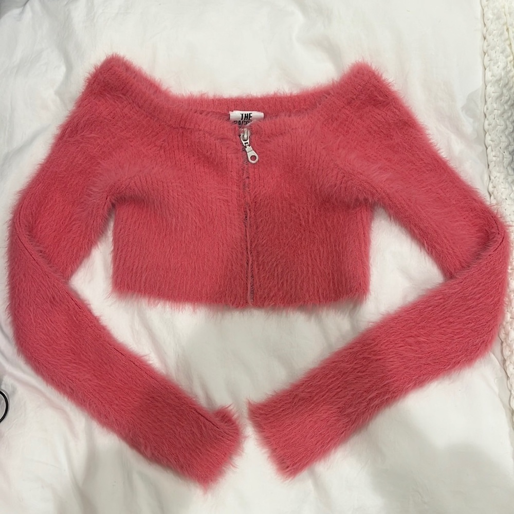 Ragged Priest Pink Fuzzy Cropped Sweater